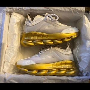 Versace Chain Reaction white/gold